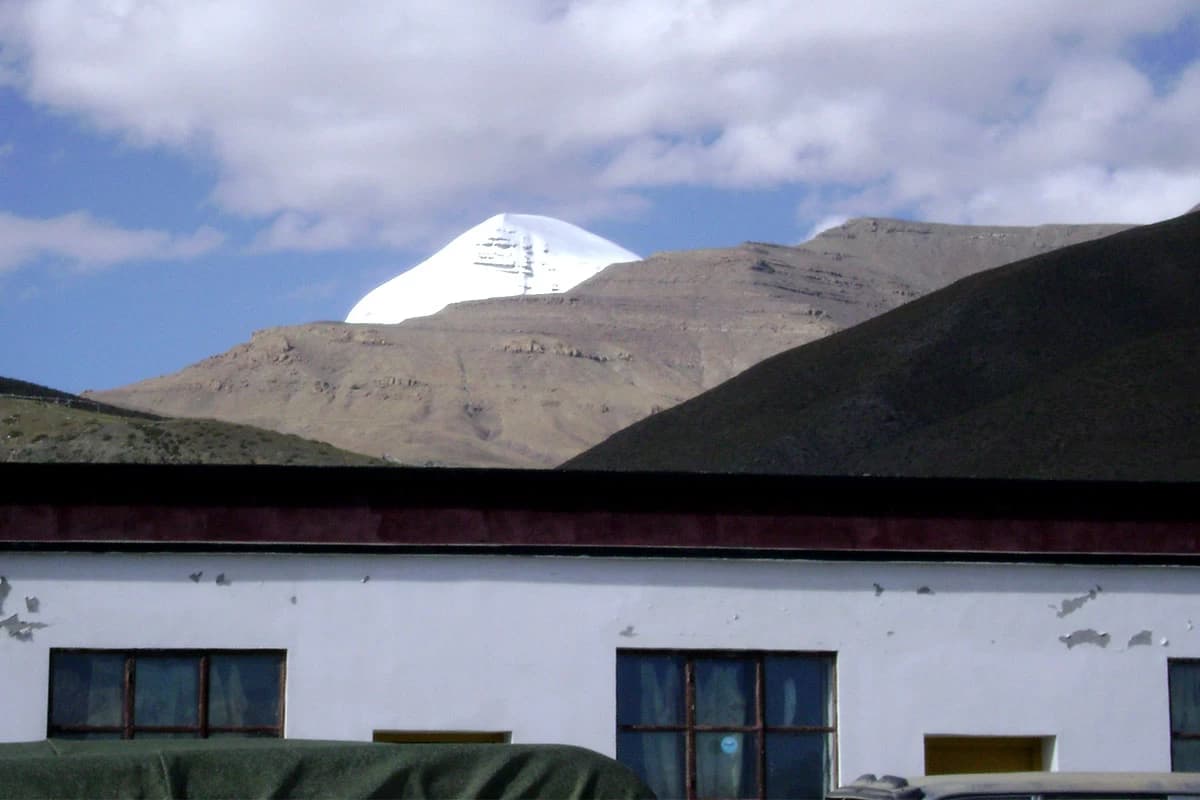 Everest Base Camp Tour with Popular Tibet Old Cities