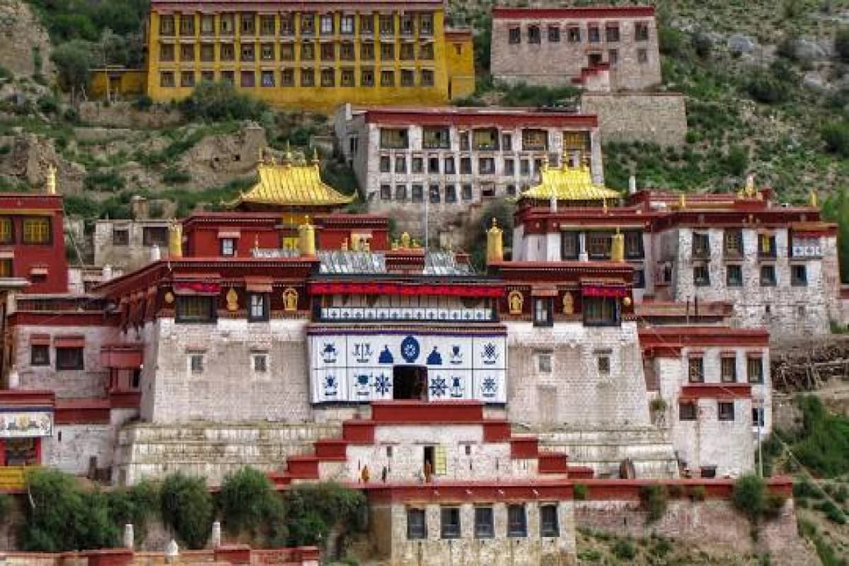 Tibet Tour with Ganden Samye Trekking-14 Days