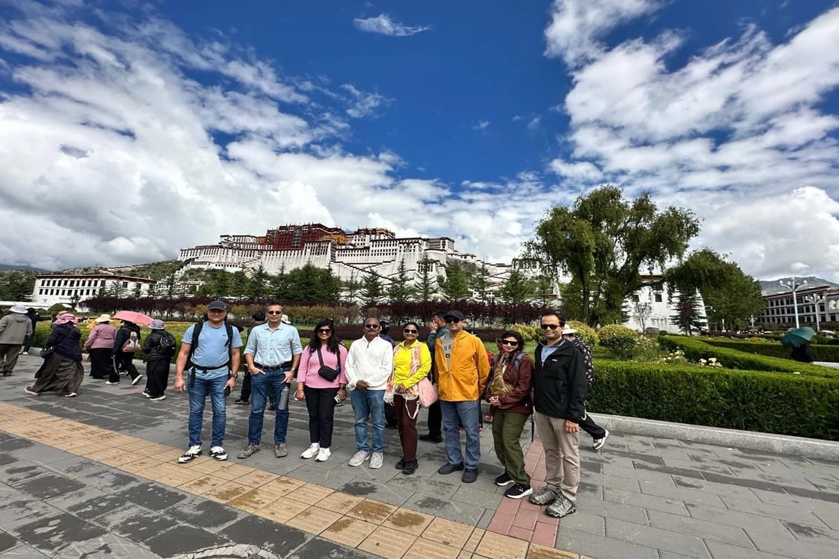 Lhasa to Mount Kailash Northern Route Tour 12 Days