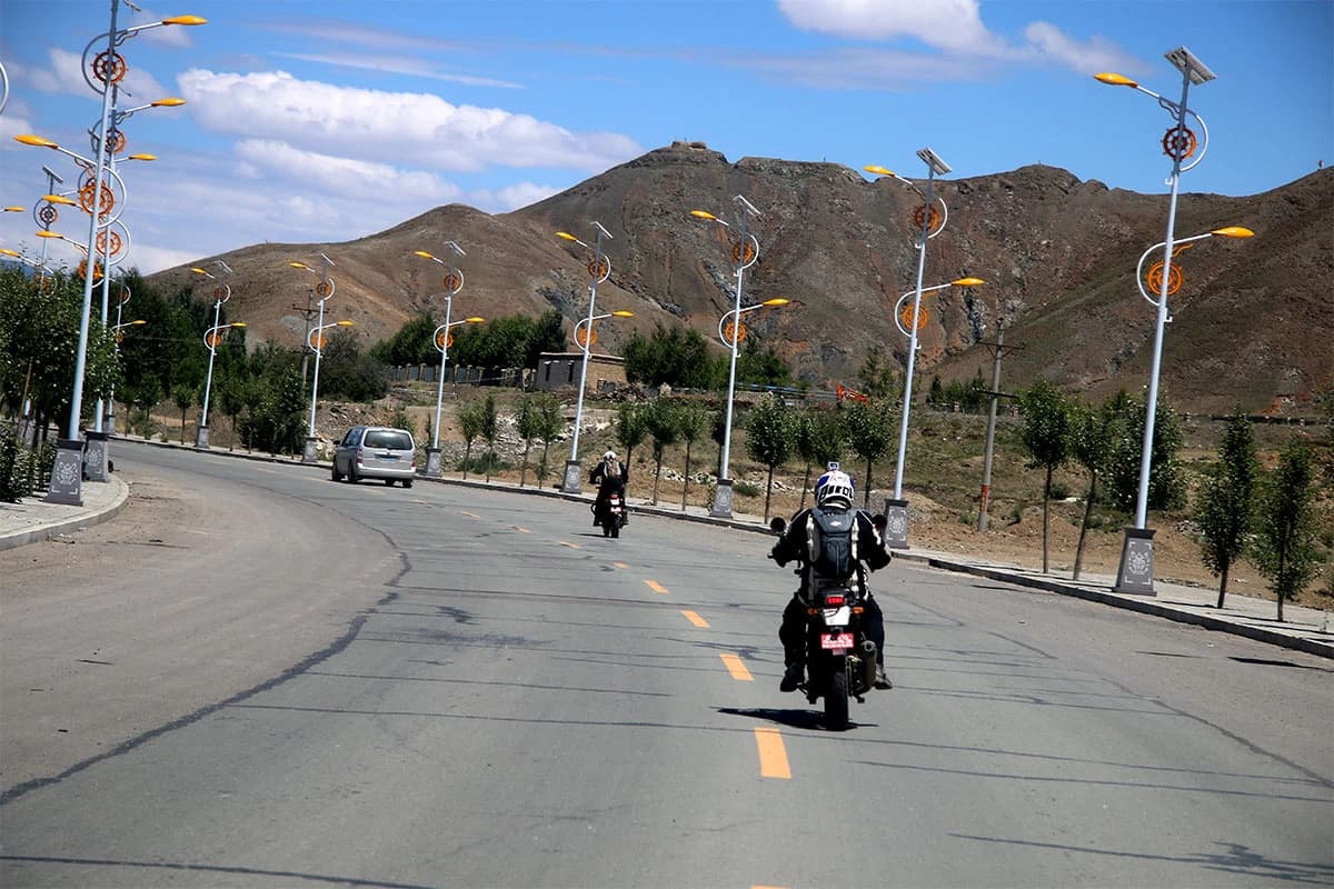 Tibet Mountain Bike Tour